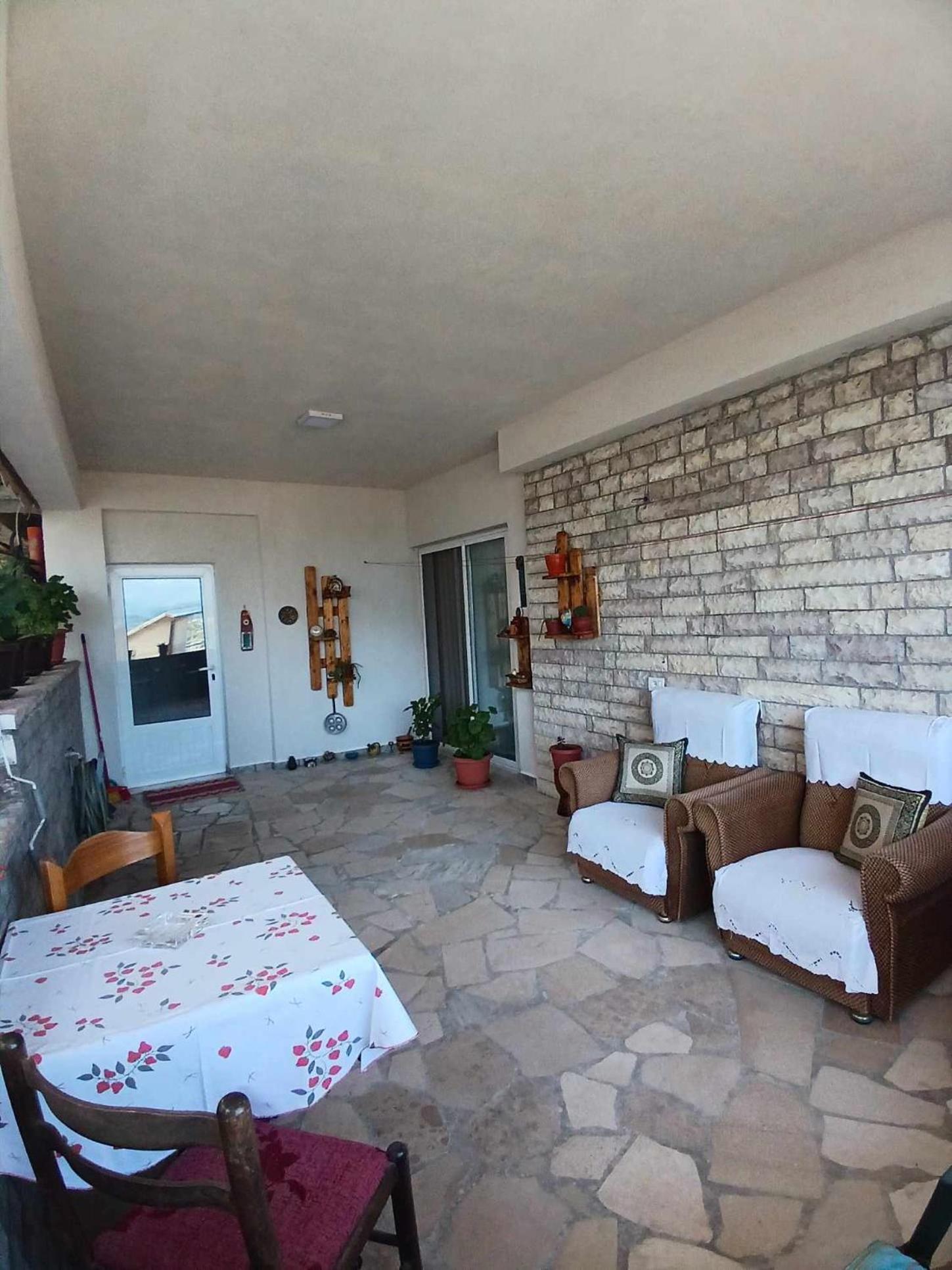 Eniguesthouse Gjirokastër 외부 사진